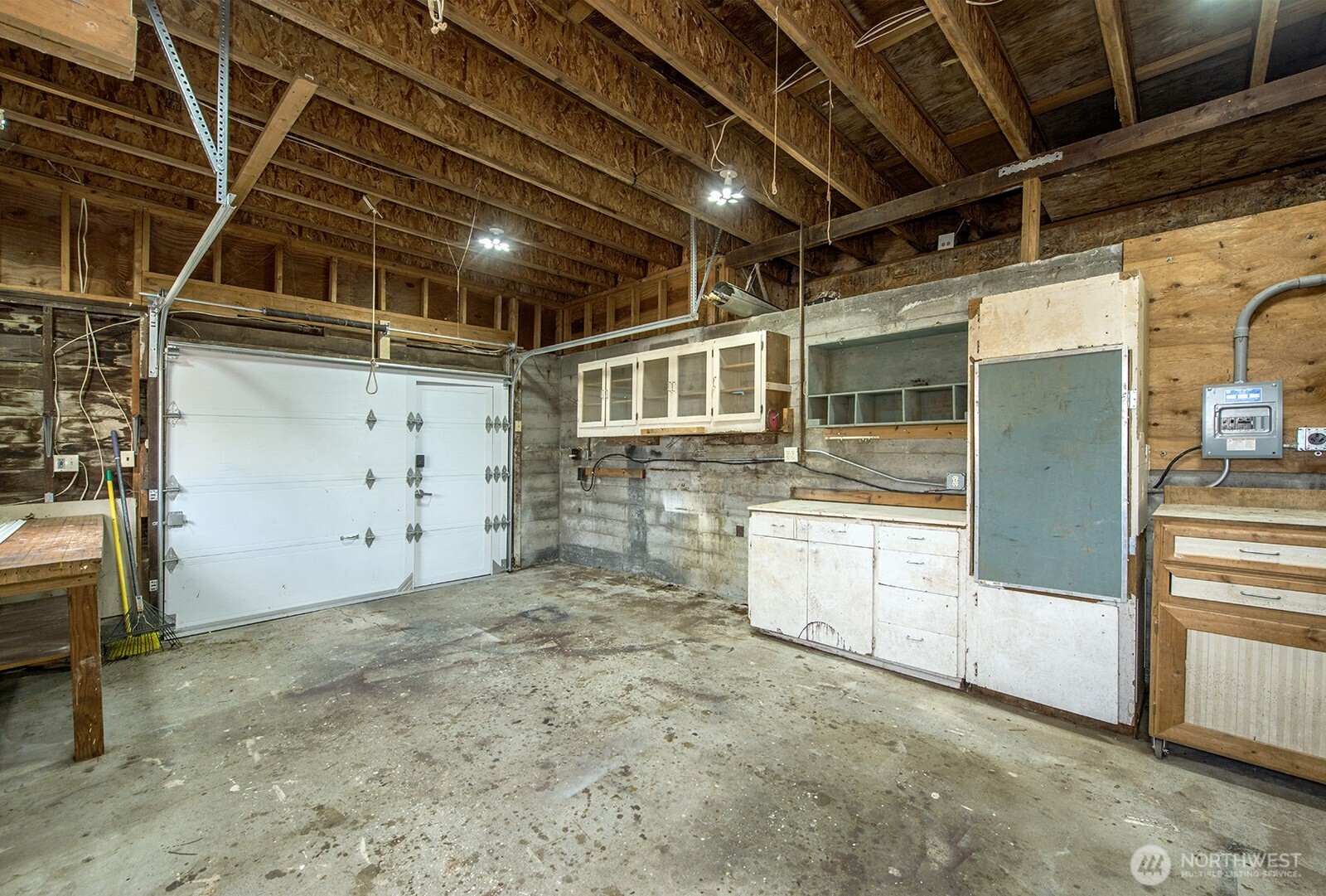 4060 39th Avenue SW, Seattle, WA 98116