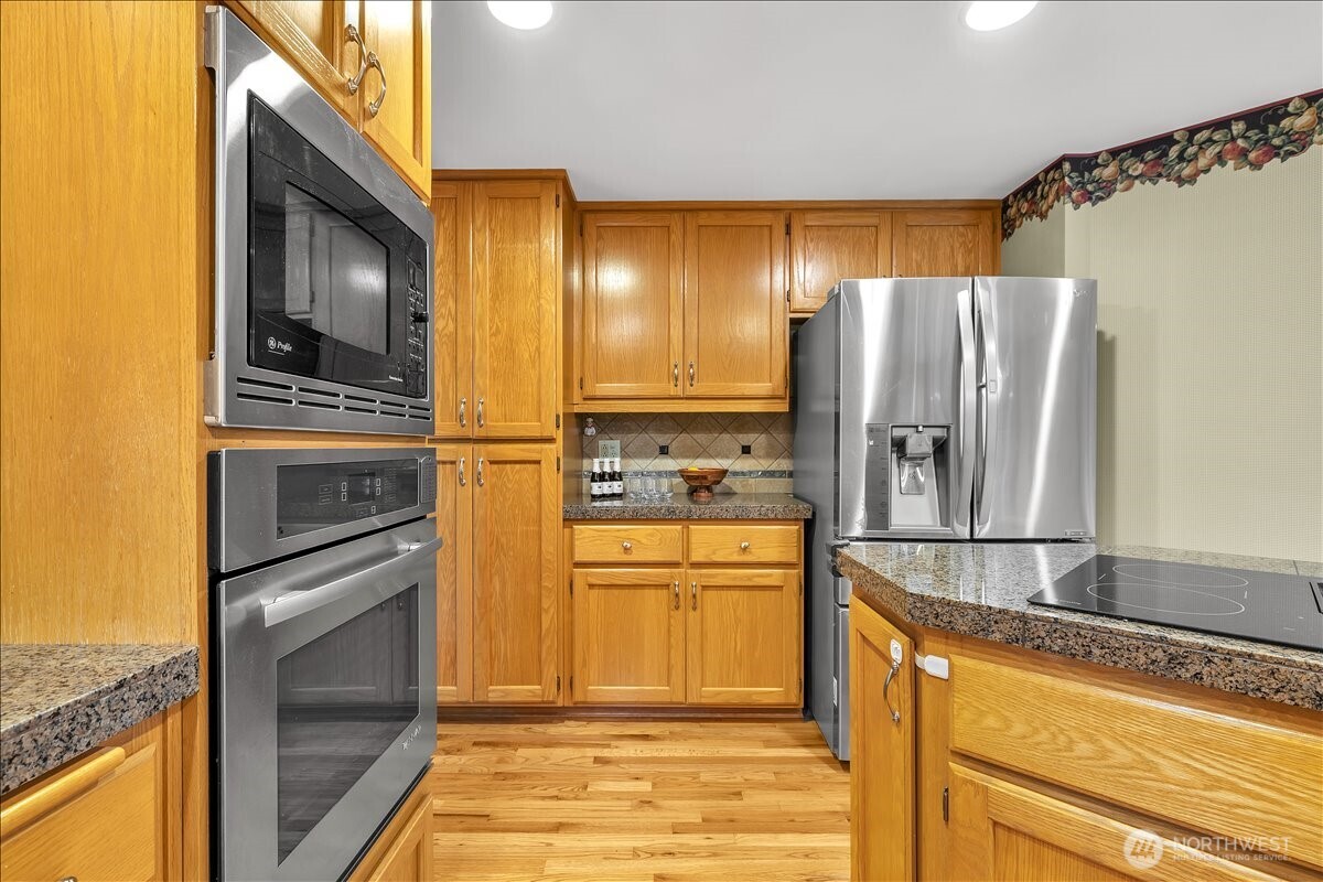 1644 233rd Place NE, Sammamish, WA 98074