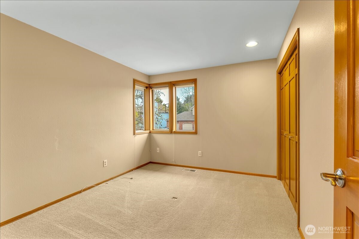 1644 233rd Place NE, Sammamish, WA 98074