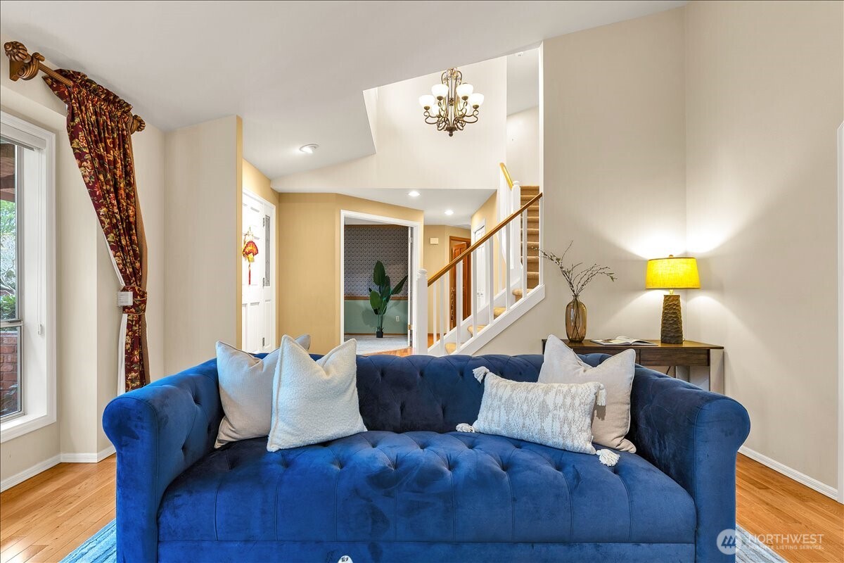 1644 233rd Place NE, Sammamish, WA 98074