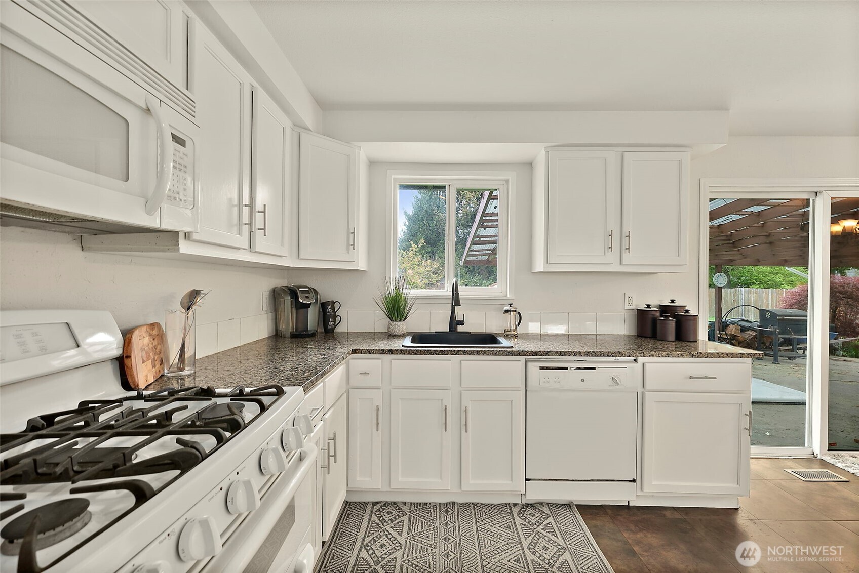 211 170th Street E, Spanaway, WA 98387