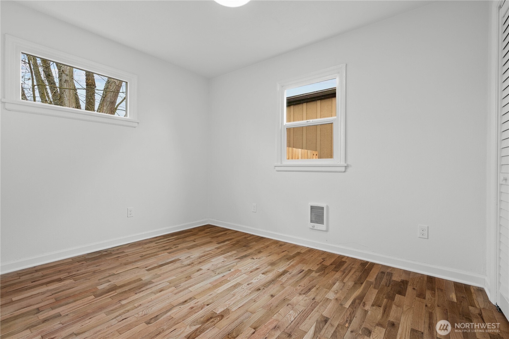 3610 S Ainsworth Avenue , Tacoma, WA 98418