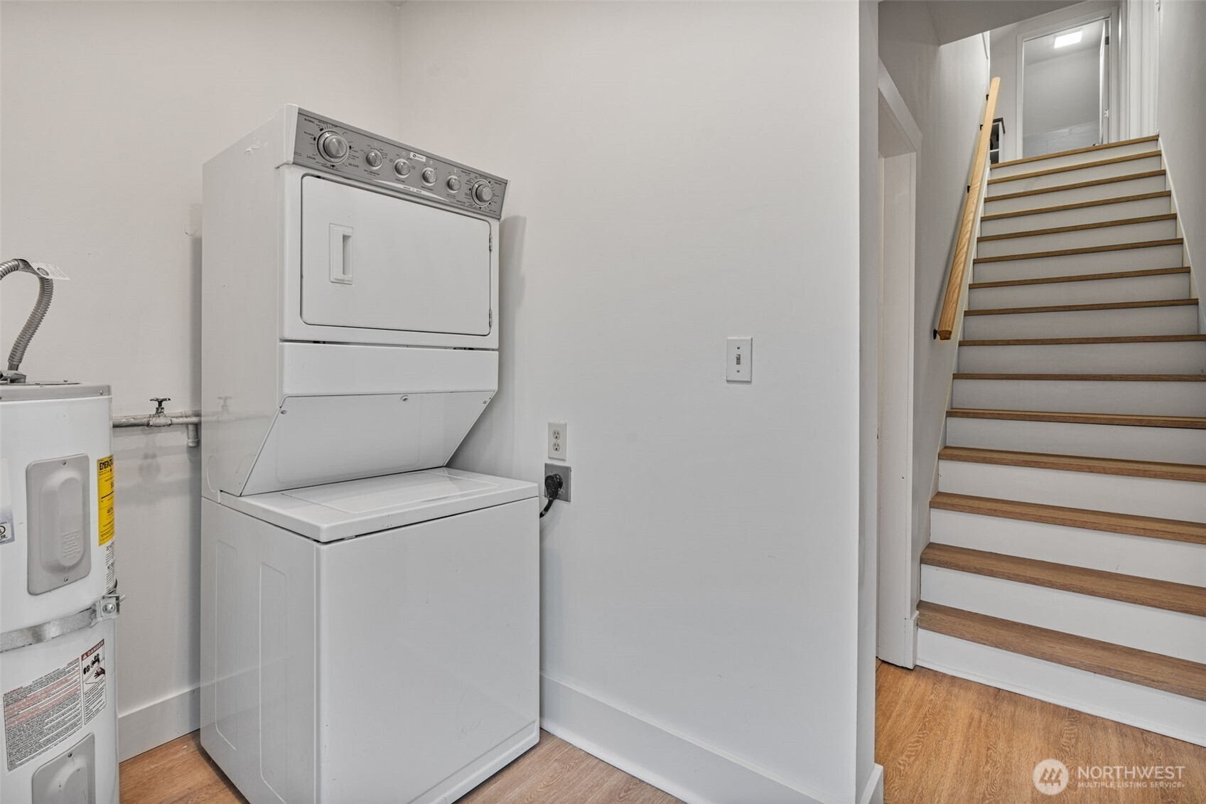 4605 N Cheyenne Street , Tacoma, WA 98407