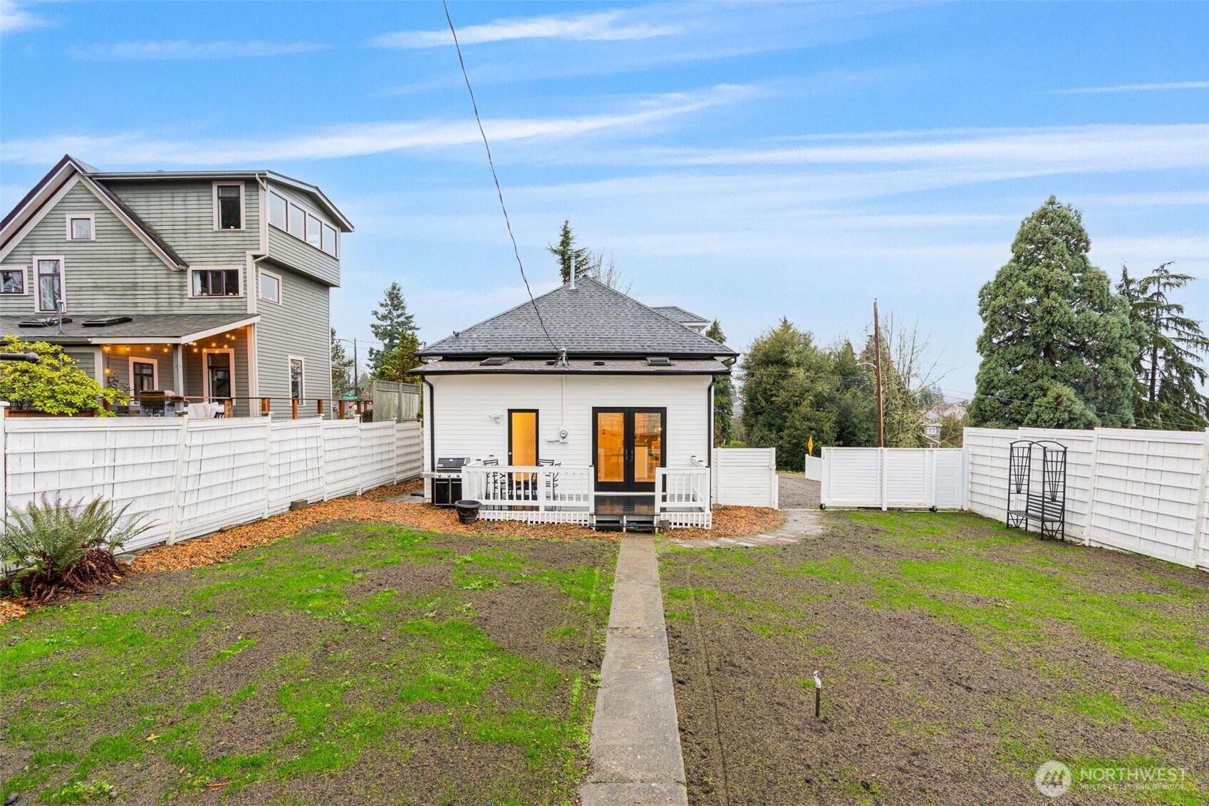 4605 N Cheyenne Street , Tacoma, WA 98407