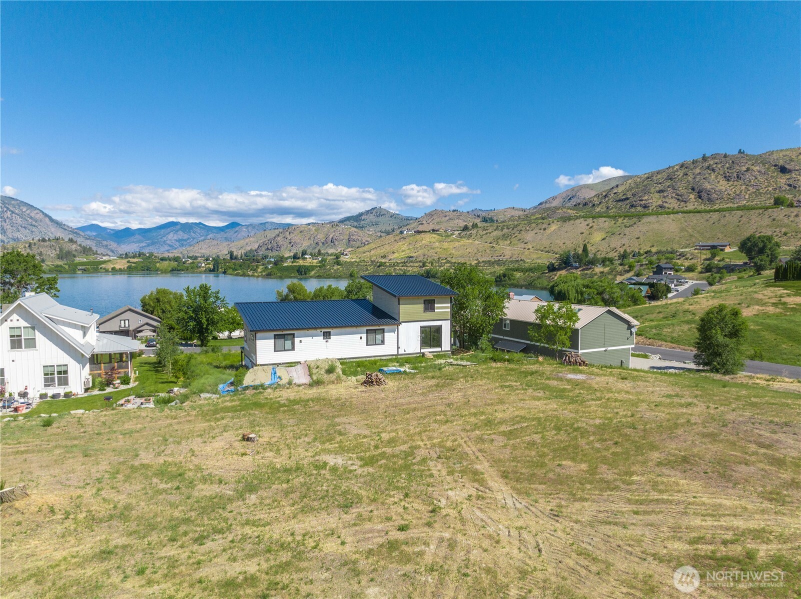 220 Roses Lake Drive , Manson, WA 98831