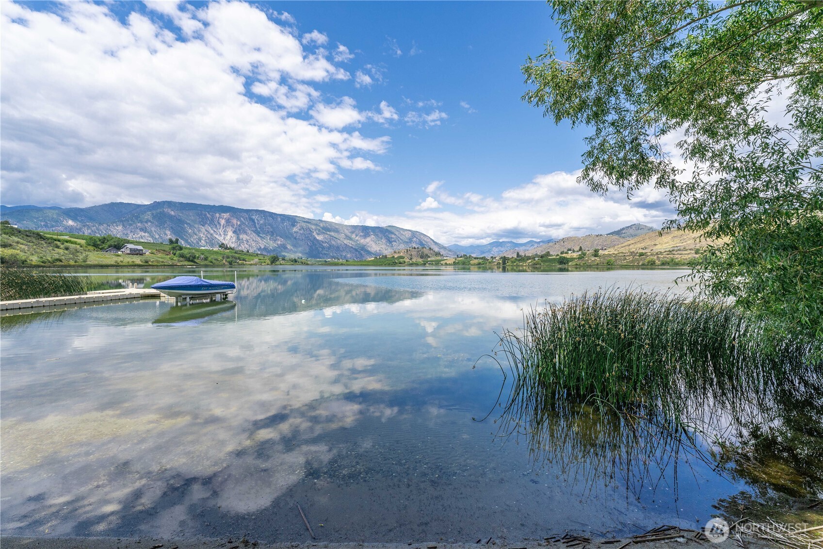 220 Roses Lake Drive , Manson, WA 98831
