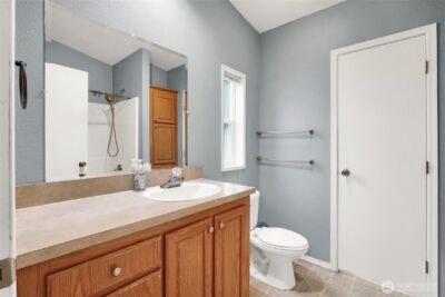 4815 NE Airway Drive #121, Moses Lake, WA 98837-9883 - Photo 11