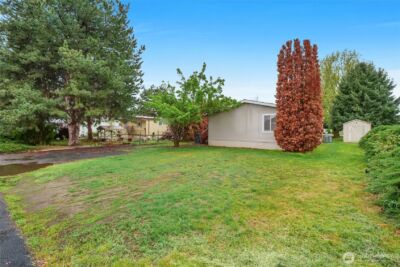4815 NE Airway Drive #121, Moses Lake, WA 98837-9883 - Photo 2
