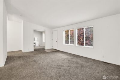 4815 NE Airway Drive #121, Moses Lake, WA 98837-9883 - Photo 6