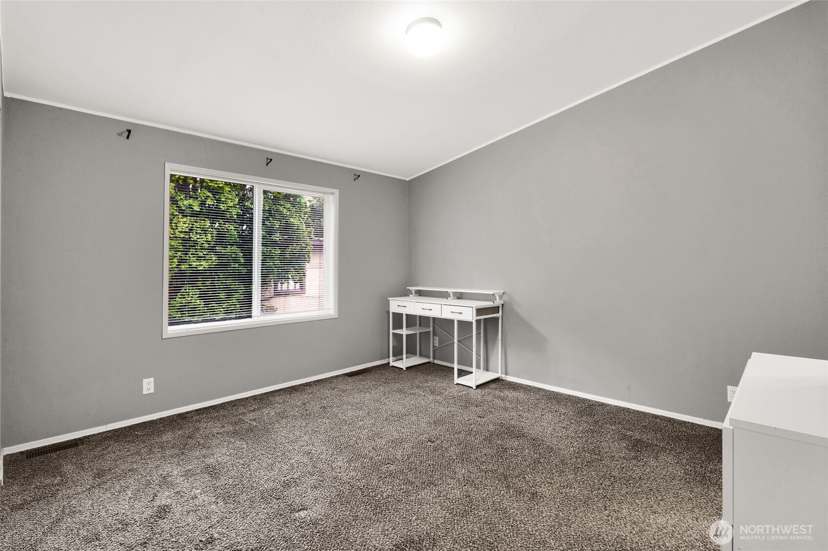 4815 NE Airway Drive #121, Moses Lake, WA 98837-9883