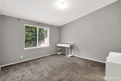 4815 NE Airway Drive #121, Moses Lake, WA 98837-9883 - Photo 9