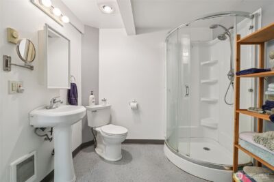 17209 W Riverside Drive , Bothell, WA 98011 - Photo 25