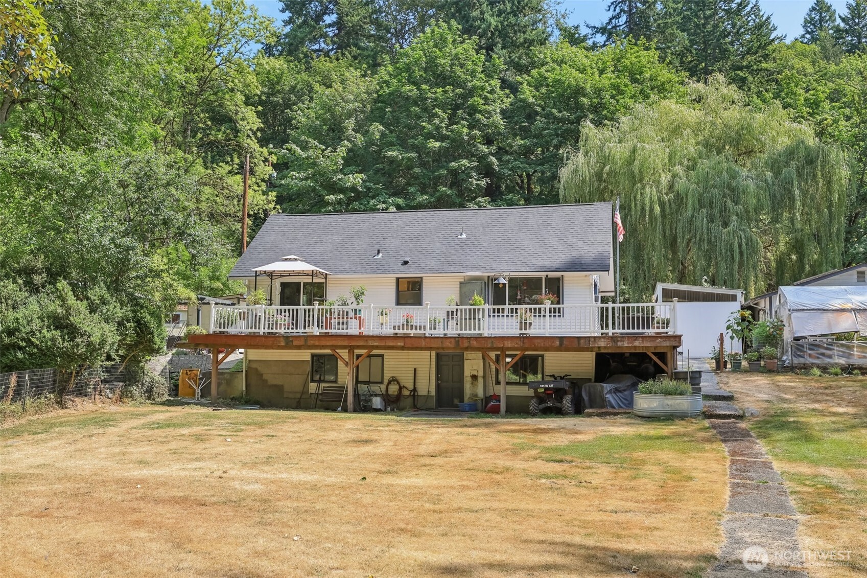 17209 W Riverside Drive , Bothell, WA 98011