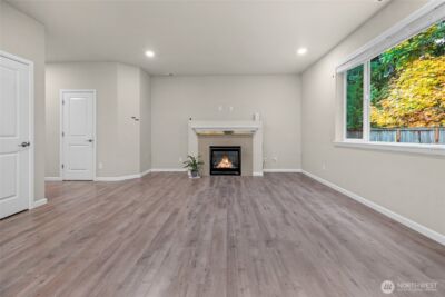 12325 55th Drive SE, Snohomish, WA 98296 - Photo 8