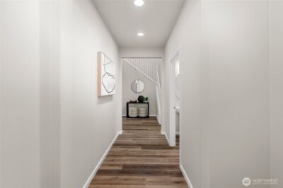 11126 4th Place SW, Seattle, WA 98146 - Photo 2