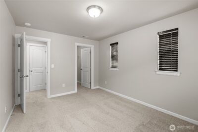 11126 4th Place SW, Seattle, WA 98146 - Photo 30