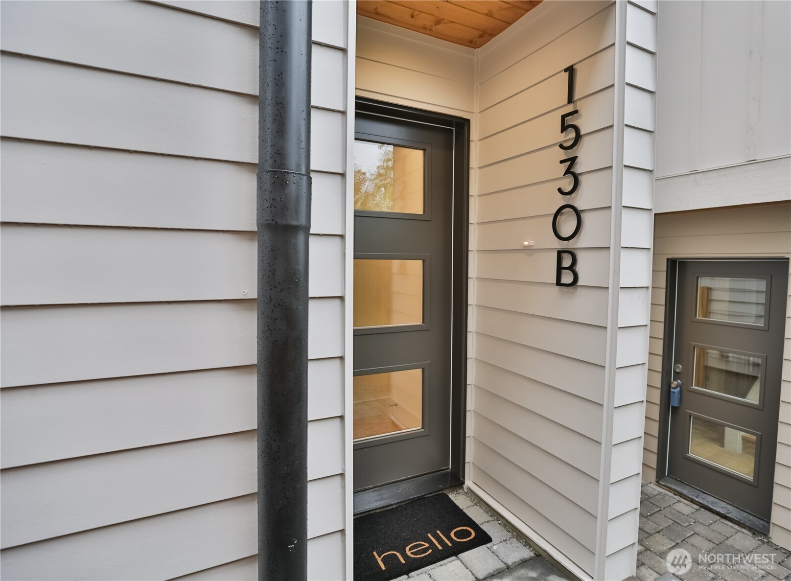 1530 25th Ave #B, Seattle, WA 98122