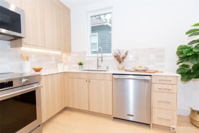 1530 25th Ave #B, Seattle, WA 98122 - Photo 7
