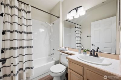 5400 Harbour Pointe Blvd #K108, Mukilteo, WA 98275 - Photo 18