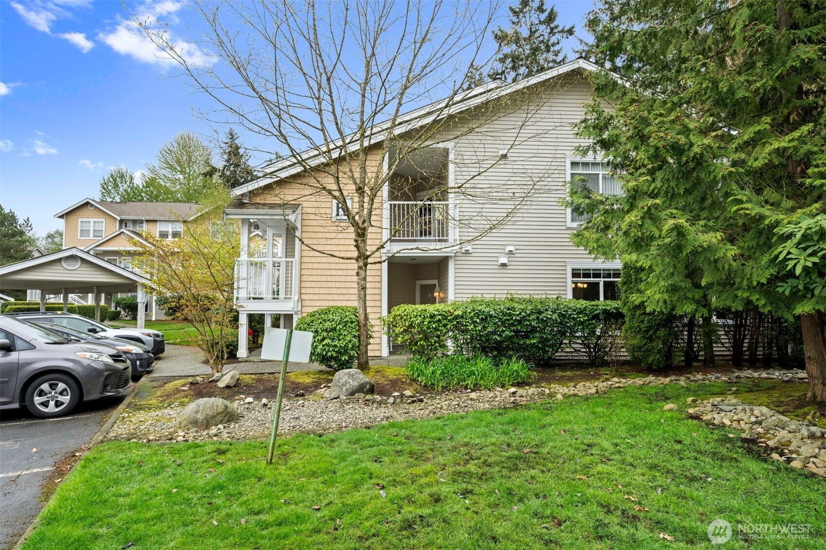 5400 Harbour Pointe Blvd #K108, Mukilteo, WA 98275