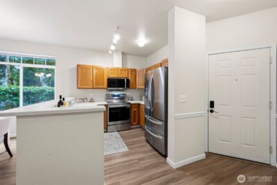 5400 Harbour Pointe Blvd #K108, Mukilteo, WA 98275 - Photo 9