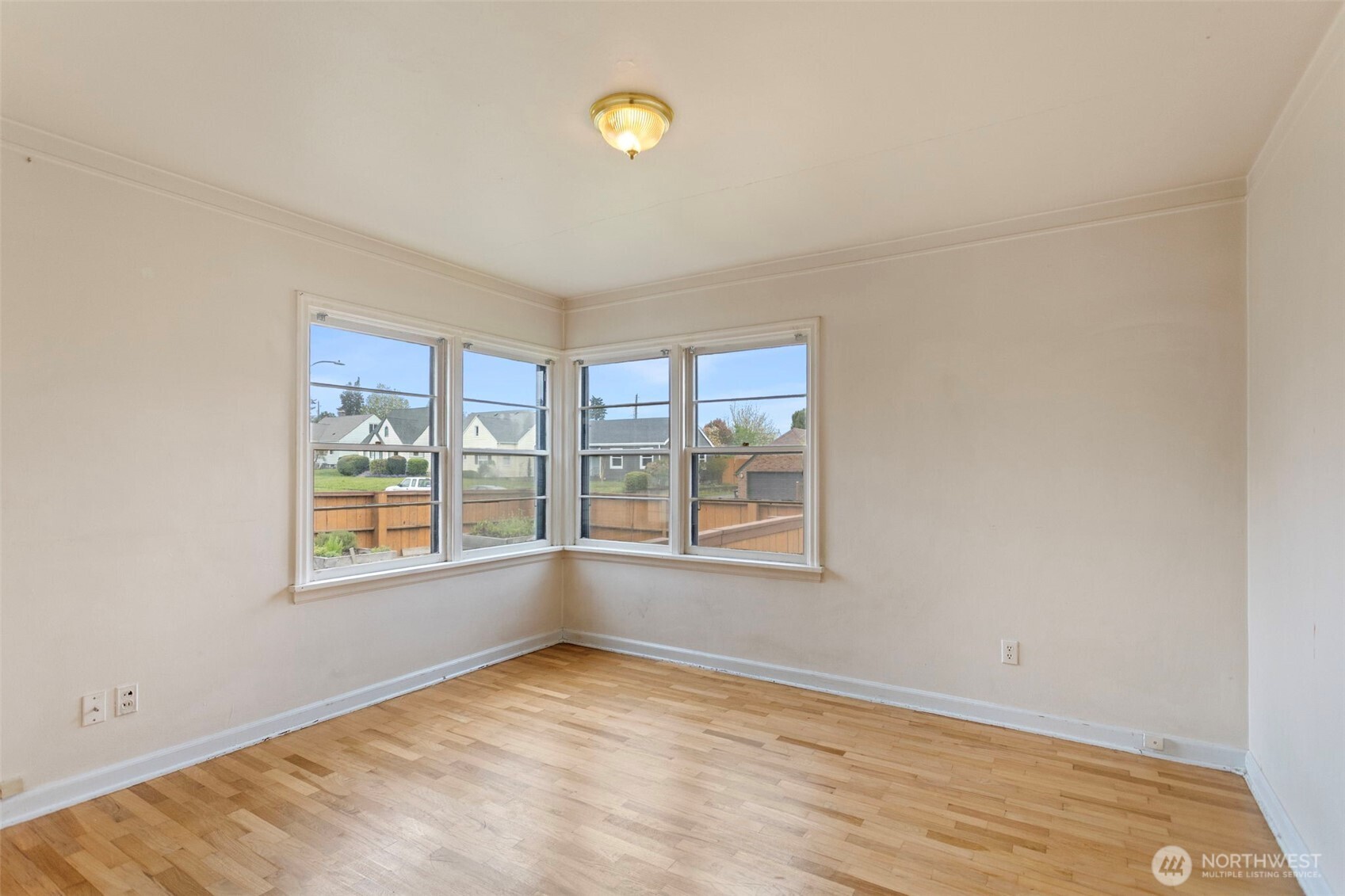 5802 Pacific Ave , Tacoma, WA 98408