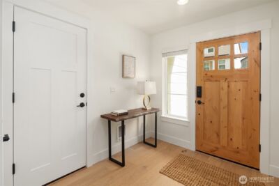 13 160th Place SE, Bothell, WA 98012 - Photo 2