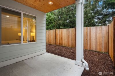 13 160th Place SE, Bothell, WA 98012 - Photo 33