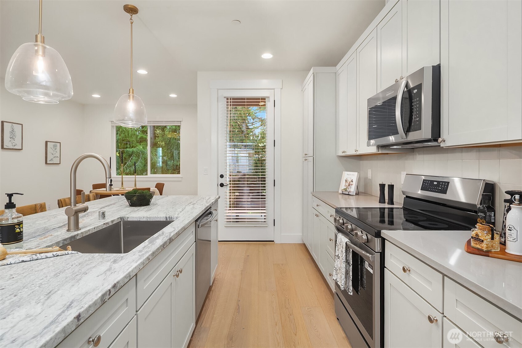 13 160th Place SE, Bothell, WA 98012