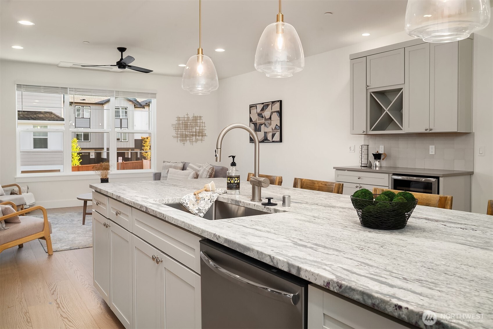 13 160th Place SE, Bothell, WA 98012