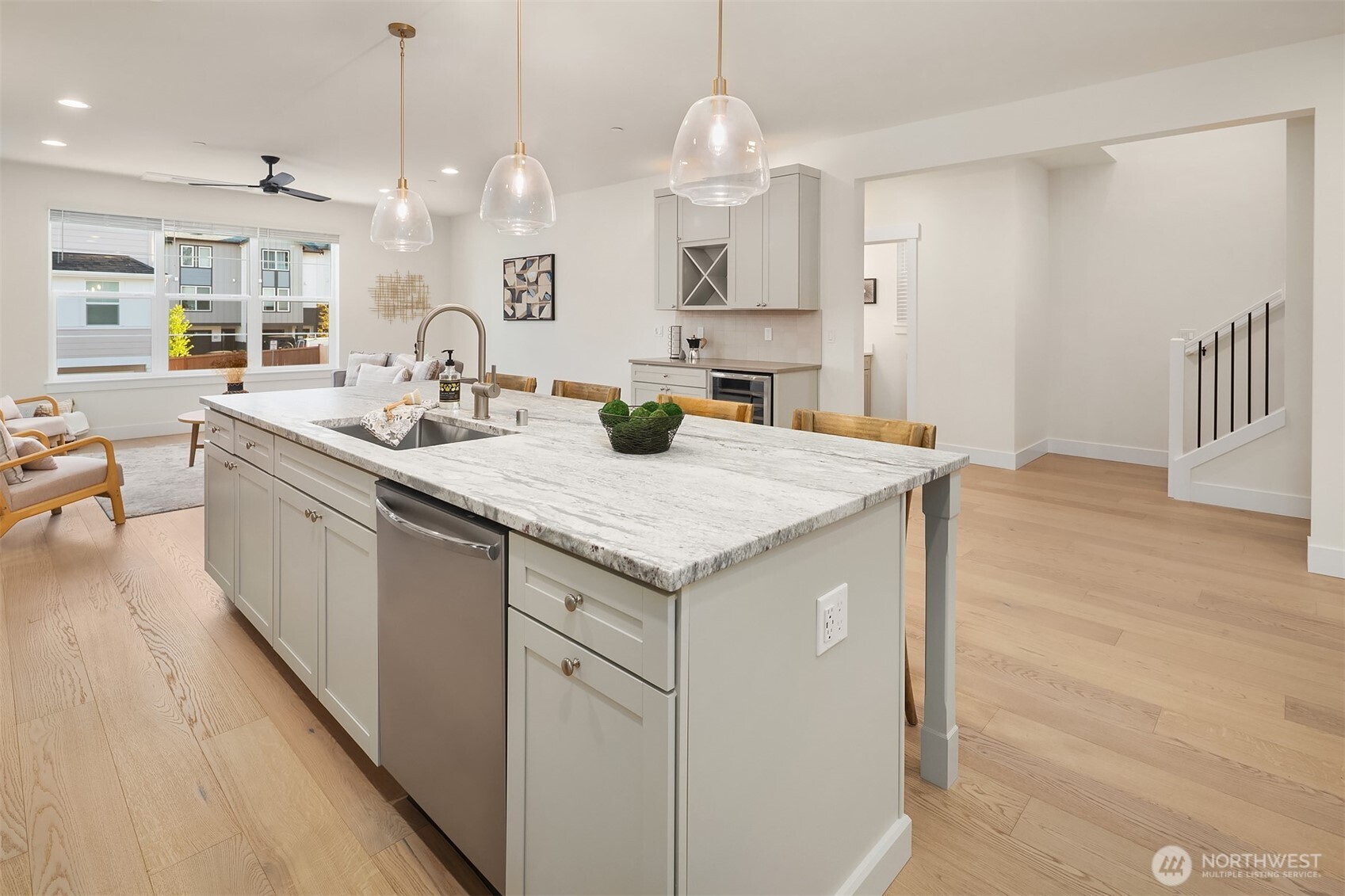 13 160th Place SE, Bothell, WA 98012