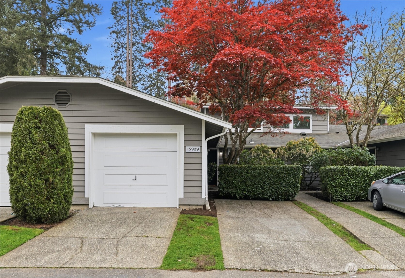 15929 NE 41st Street #8B, Redmond, WA 98052