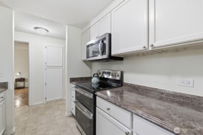 15929 NE 41st Street #8B, Redmond, WA 98052 - Photo 9