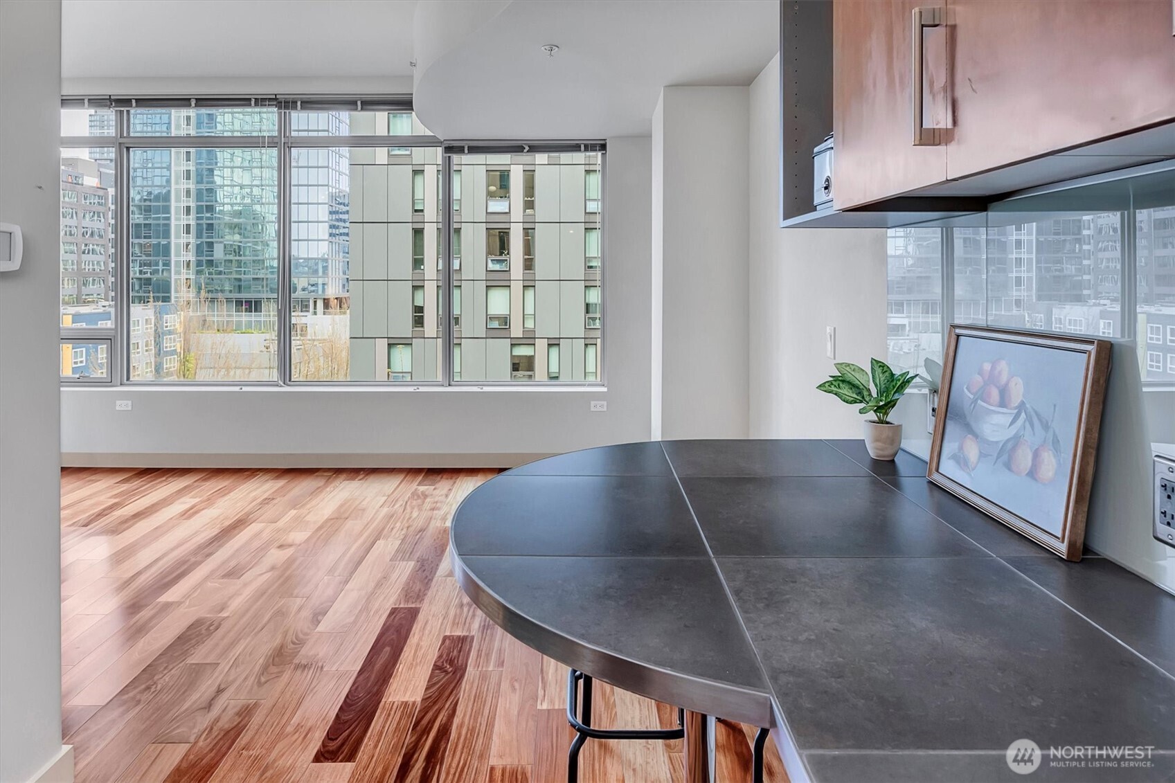 910 Lenora Street #S1004, Seattle, WA 98121