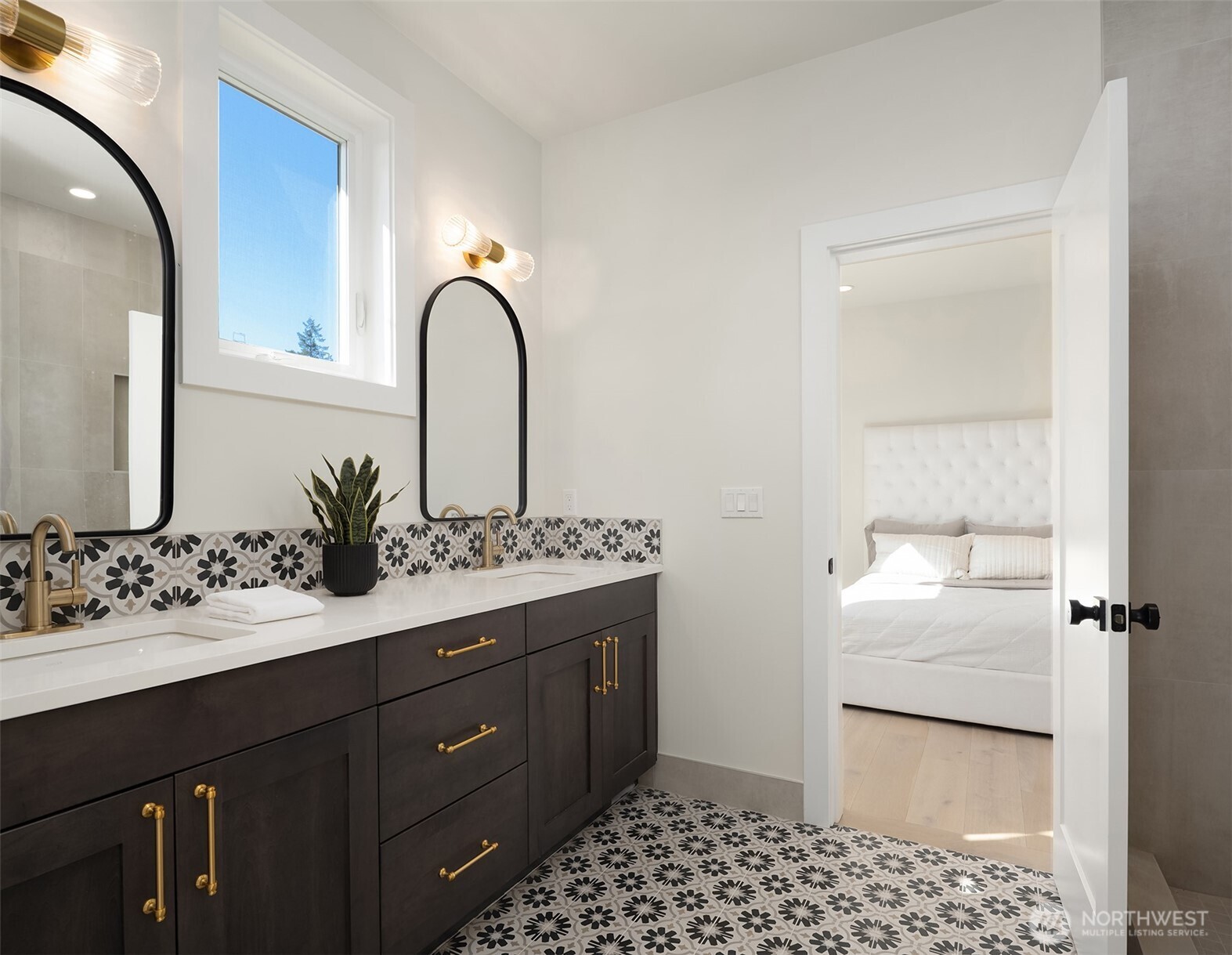 6020 147th Place SE, Bellevue, WA 98006