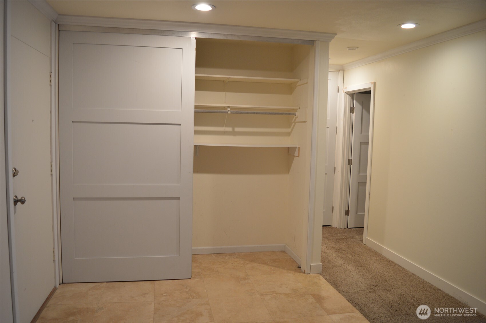 6401 Lake Washington Boulevard NE #303, Kirkland, WA 98033