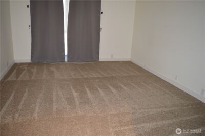 6401 Lake Washington Boulevard NE #303, Kirkland, WA 98033 - Photo 5
