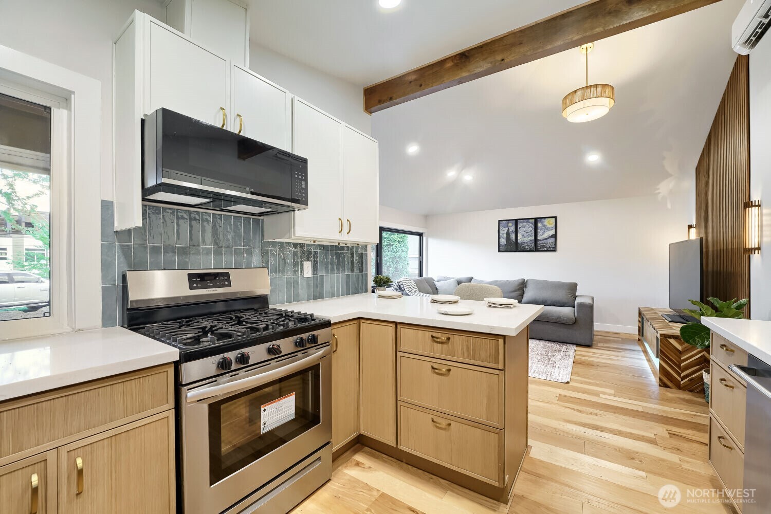 9321 Renton Avenue S, Seattle, WA 98118