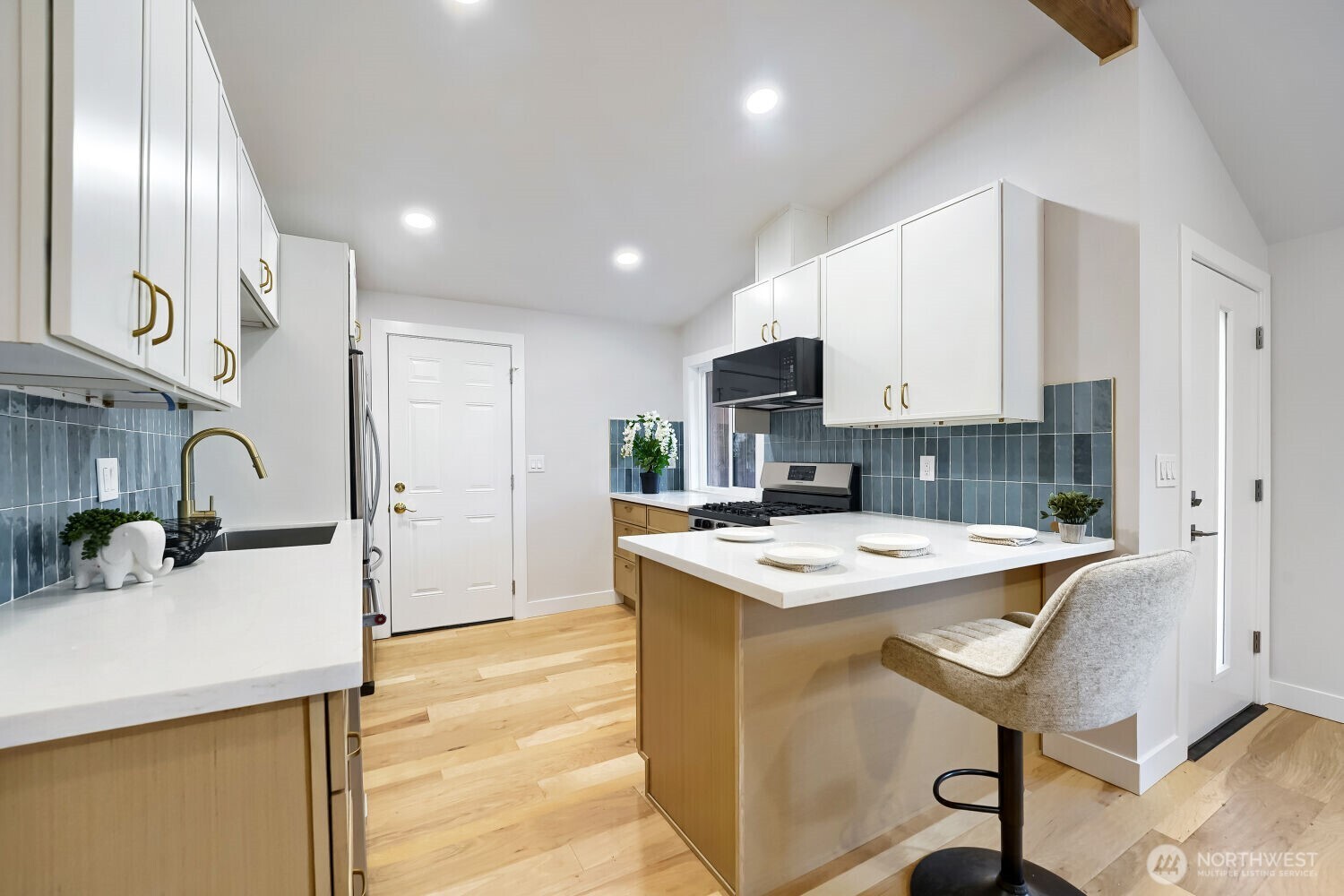 9321 Renton Avenue S, Seattle, WA 98118