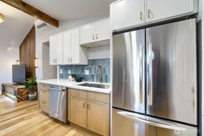 9321 Renton Avenue S, Seattle, WA 98118 - Photo 9