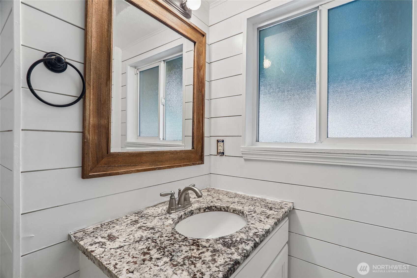 102 S 56th Street , Tacoma, WA 98408