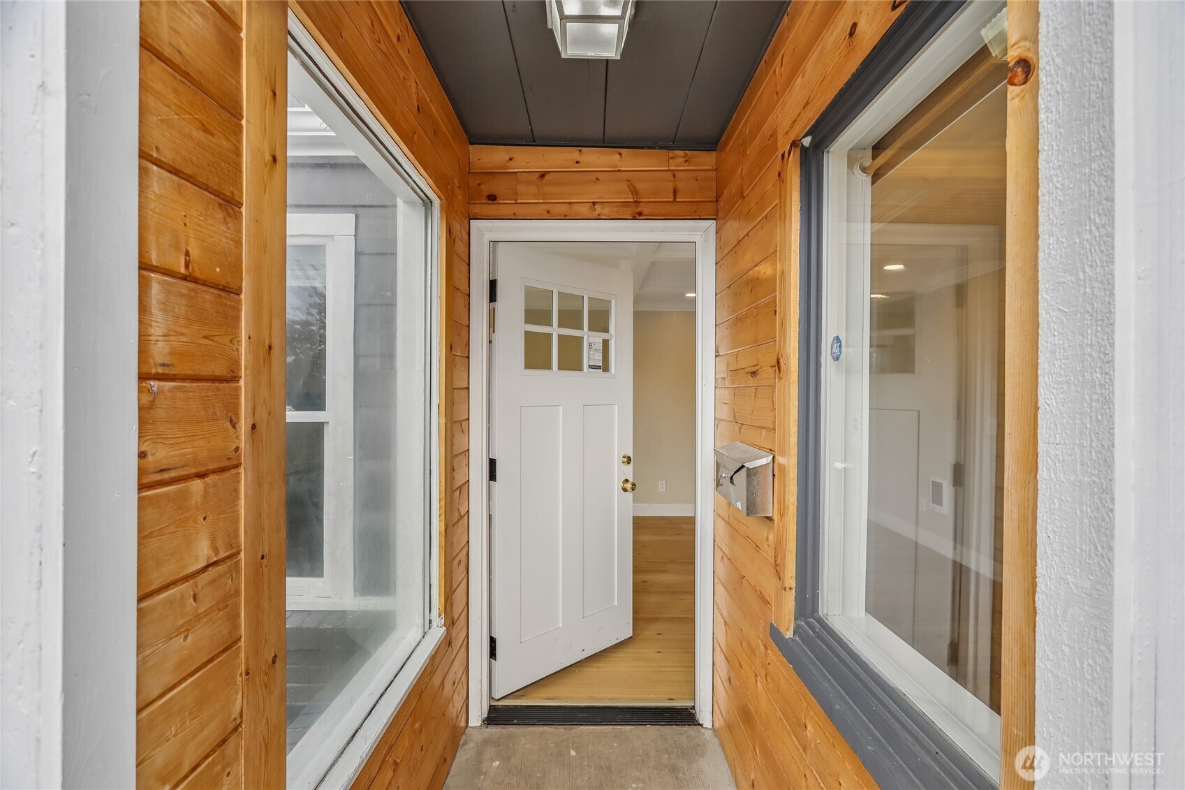 102 S 56th Street , Tacoma, WA 98408