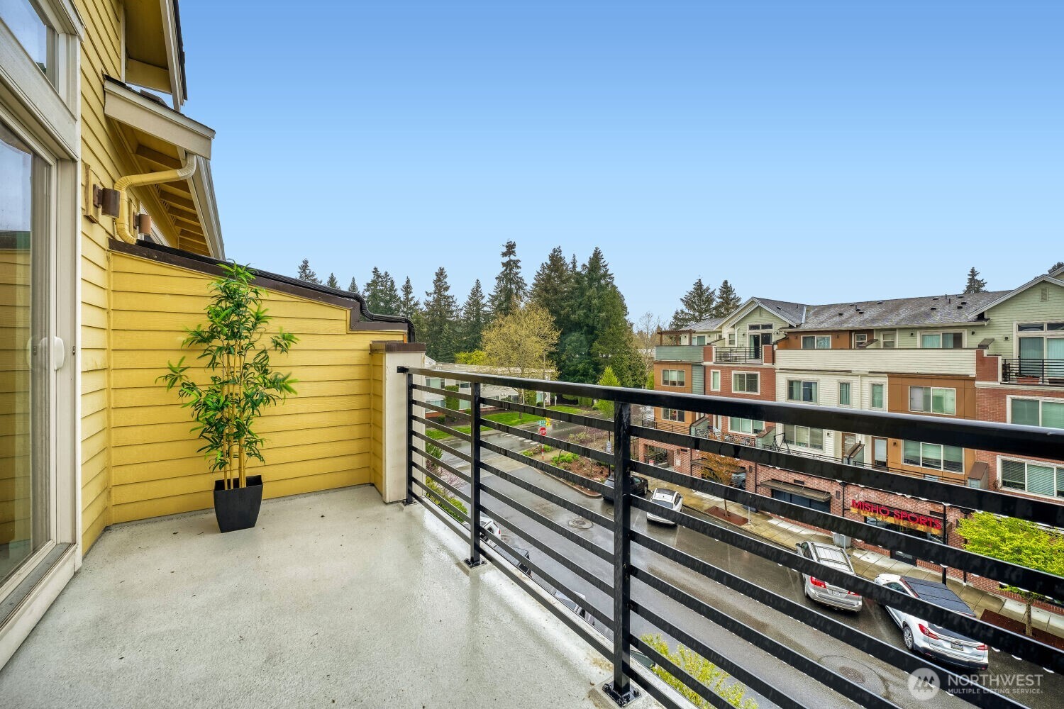 1480 157th Court NE, Bellevue, WA 98008