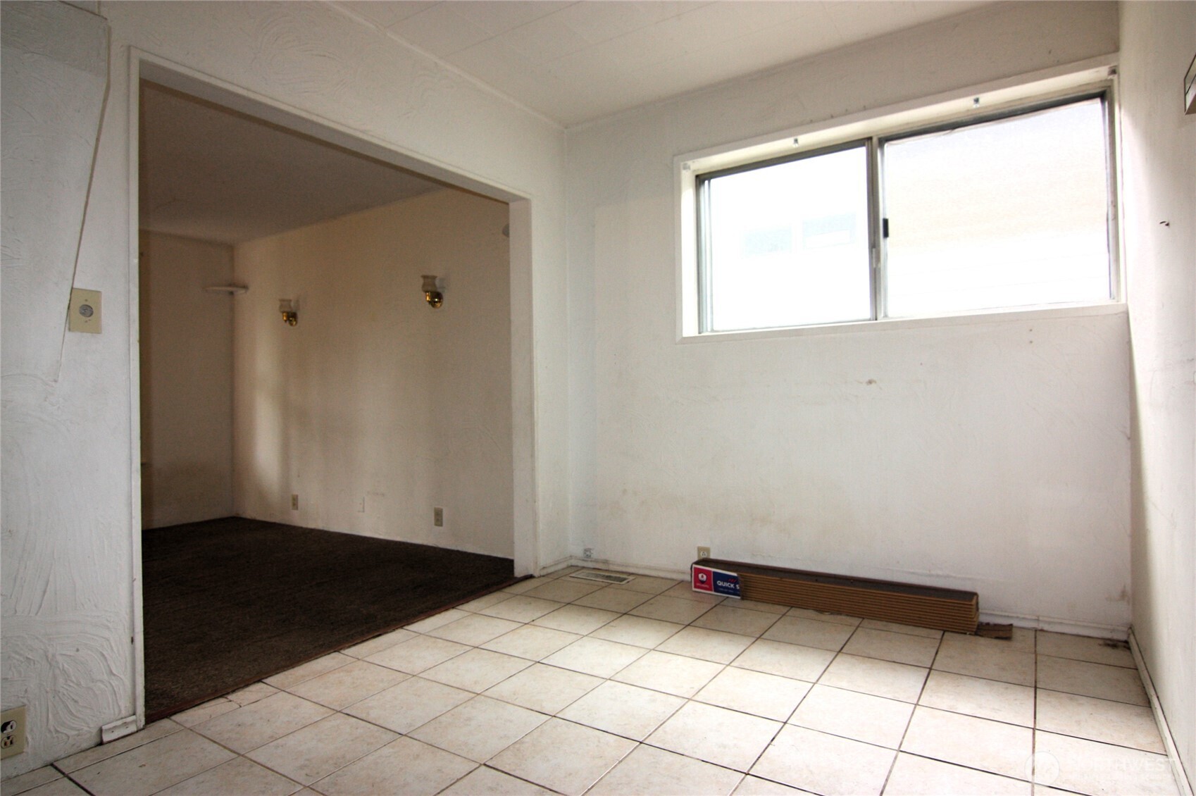 803 S 5th Avenue , Kelso, WA 98626