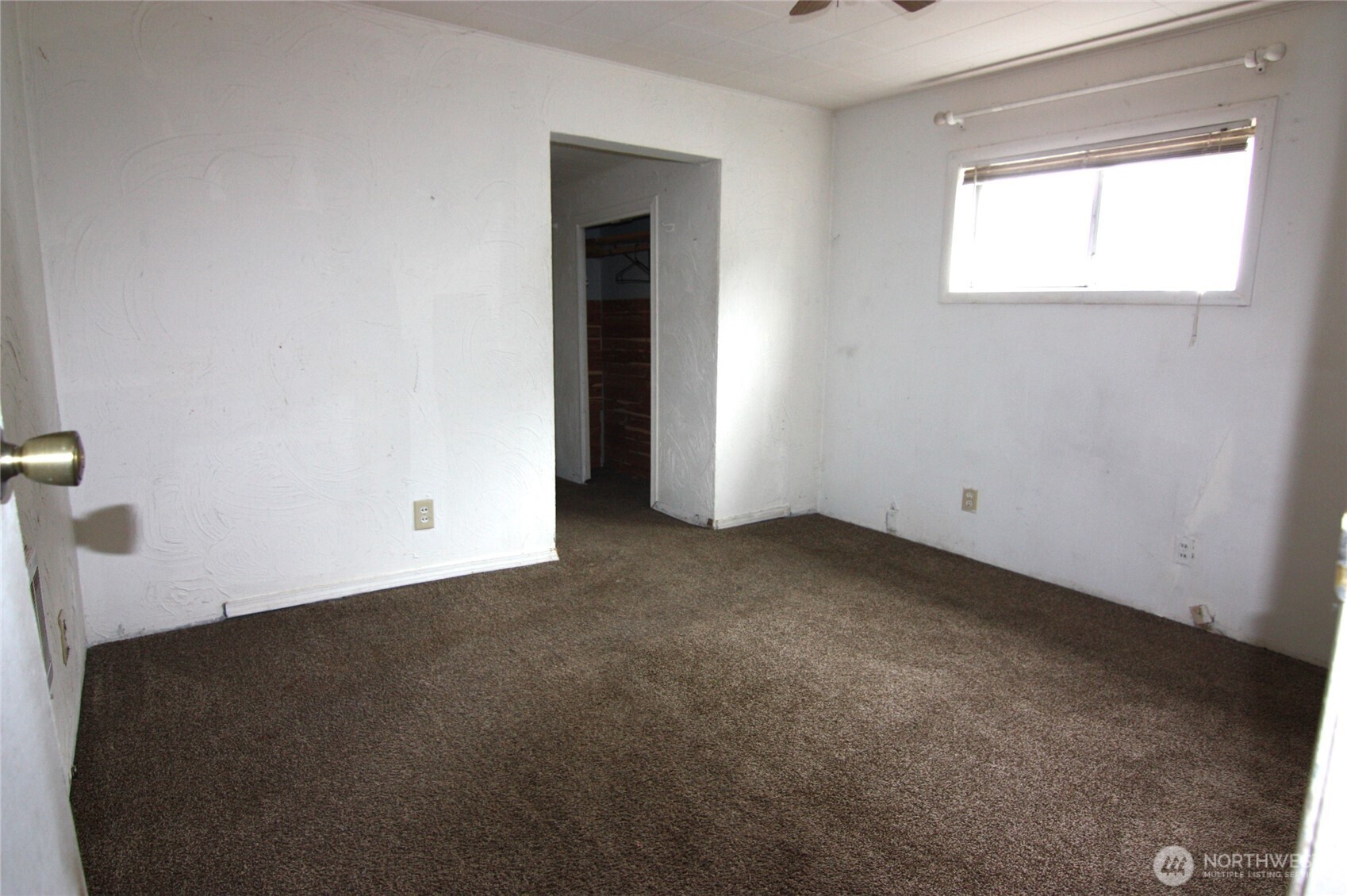 803 S 5th Avenue , Kelso, WA 98626