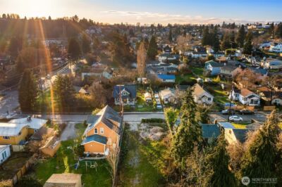 8444 46th Avenue S, Seattle, WA 98118 - Photo 14