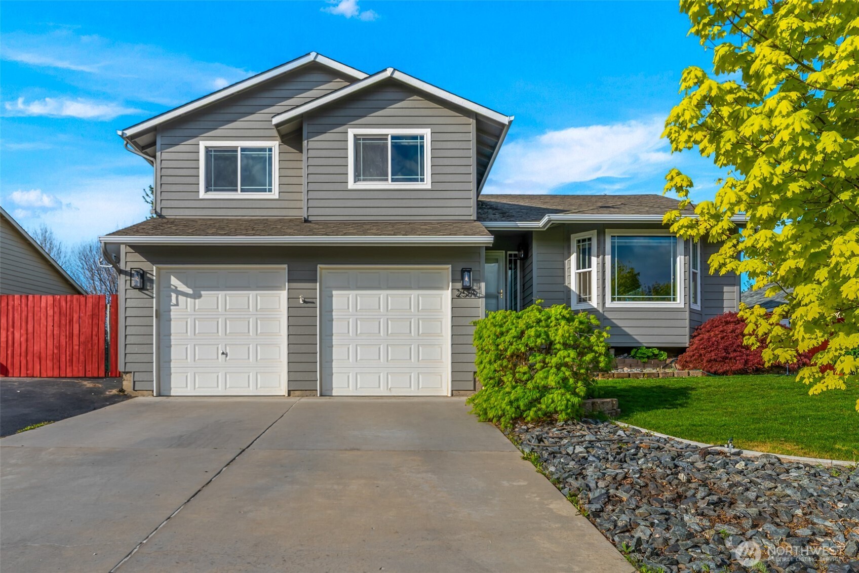 2589 Aviation Drive , East Wenatchee, WA 98802