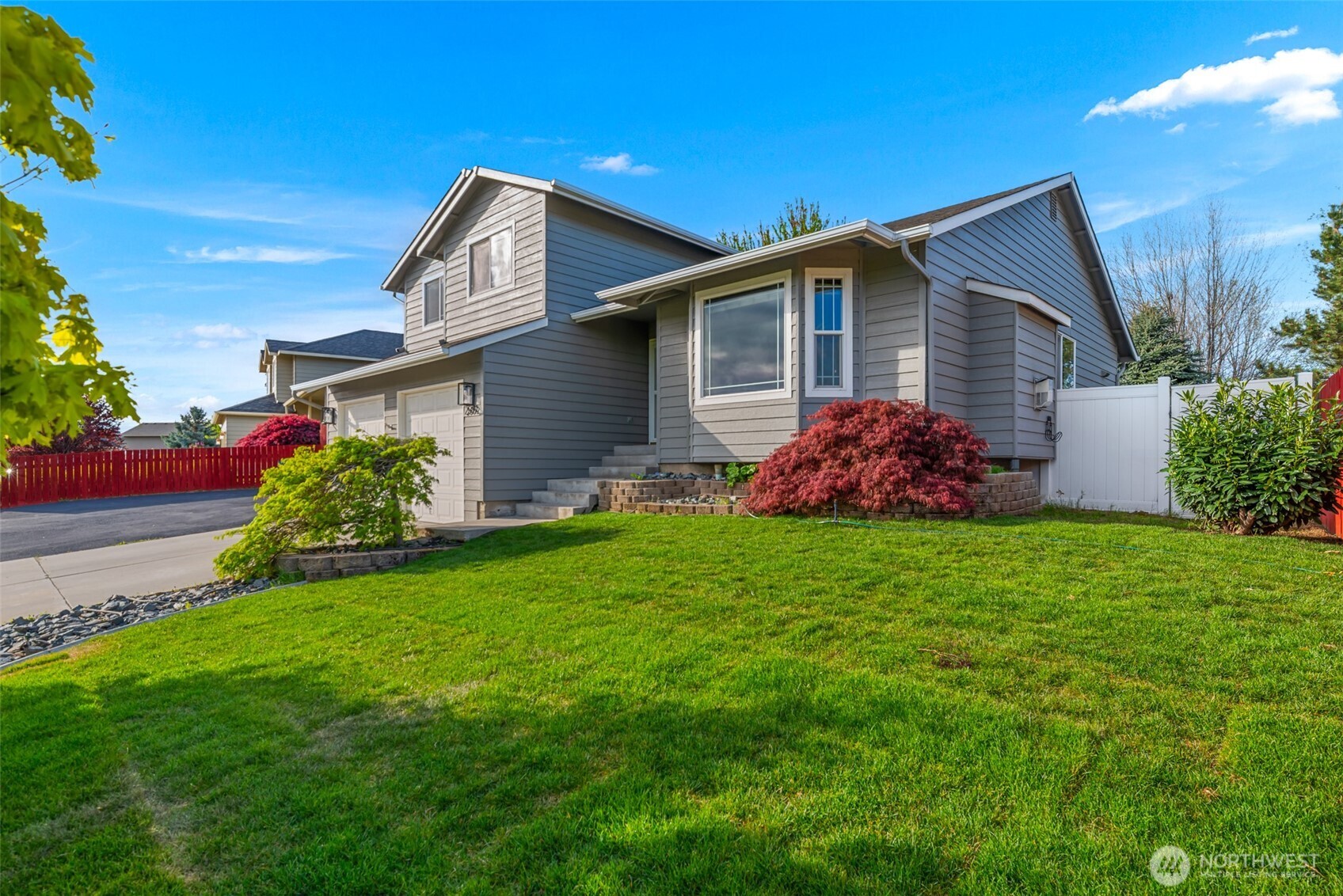 2589 Aviation Drive , East Wenatchee, WA 98802