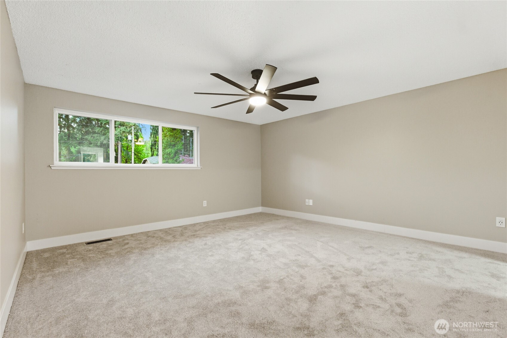 10826 149th St E , Puyallup, WA 98374