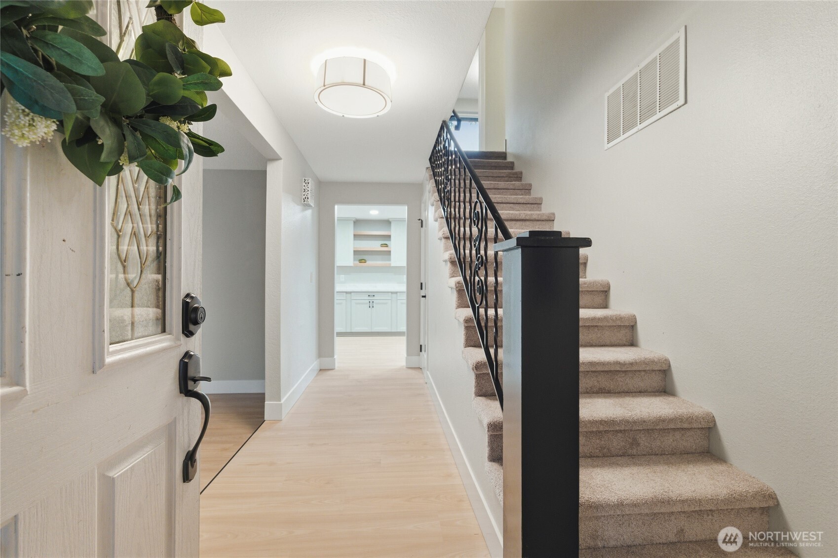 10826 149th St E , Puyallup, WA 98374